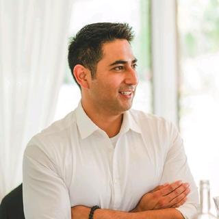 Everardo Ponce, founder of Maui Data Solutions